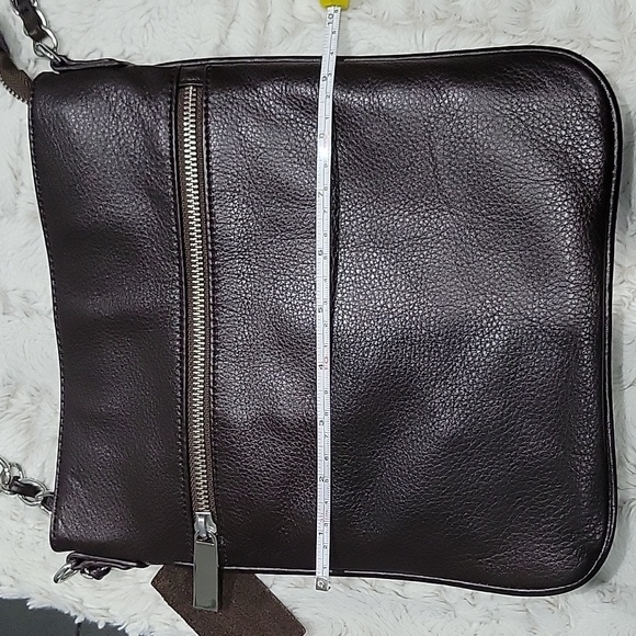 Leather Cross Body Bag (Like NEW!) - Picture 8 of 9